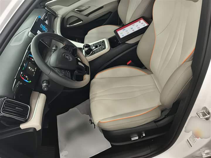 Фото 15 - BYD Song Pro Hybrid