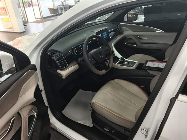 Фото 16 - BYD Song Pro Hybrid