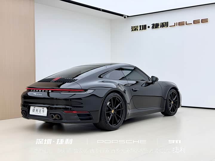 Фото 4 - Porsche 911