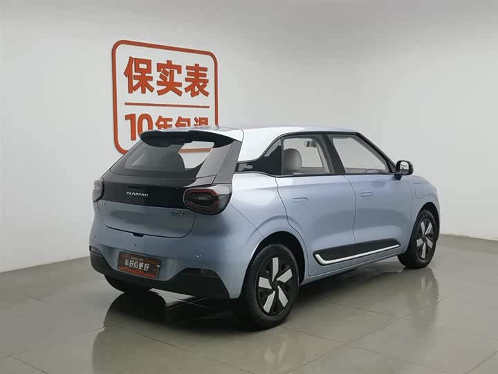 Фото 2 - Dongfeng Nammi 01