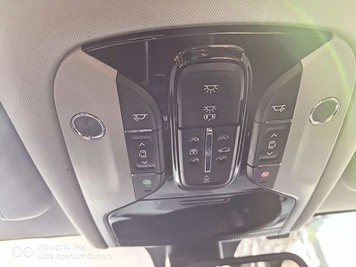 Фото 12 - GAC Trumpchi M8