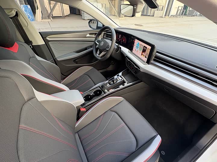 Фото 6 - Volkswagen Lamando L