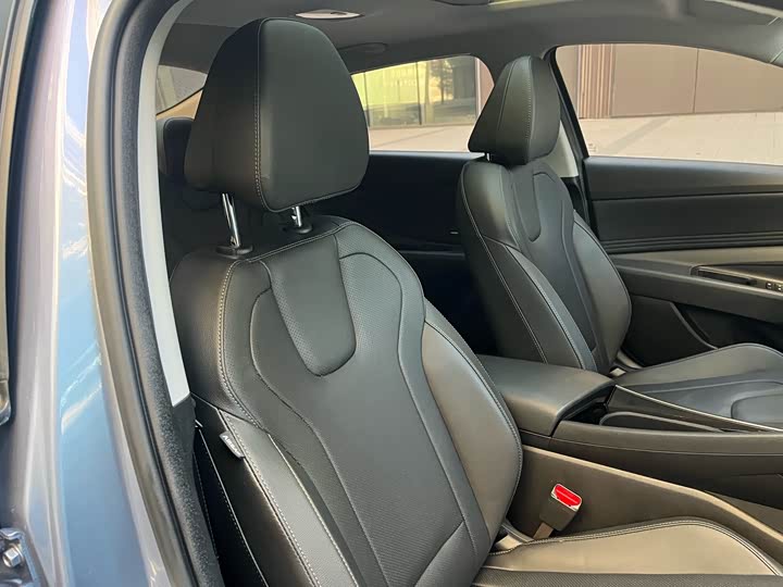 Фото 19 - Hyundai Elantra N line