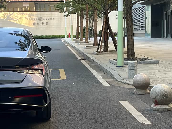 Фото 8 - Hyundai Elantra N line