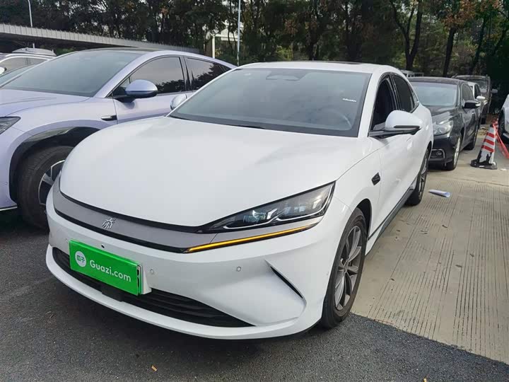 Фото 1 - BYD Qin L