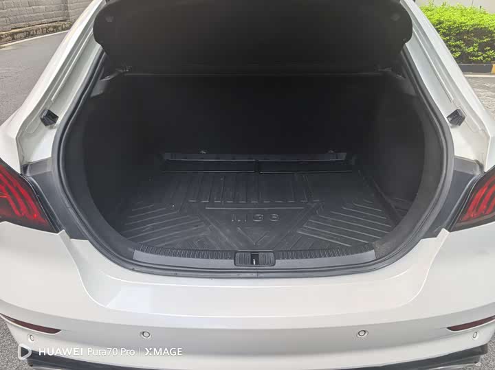 Фото 18 - MG Motor 6