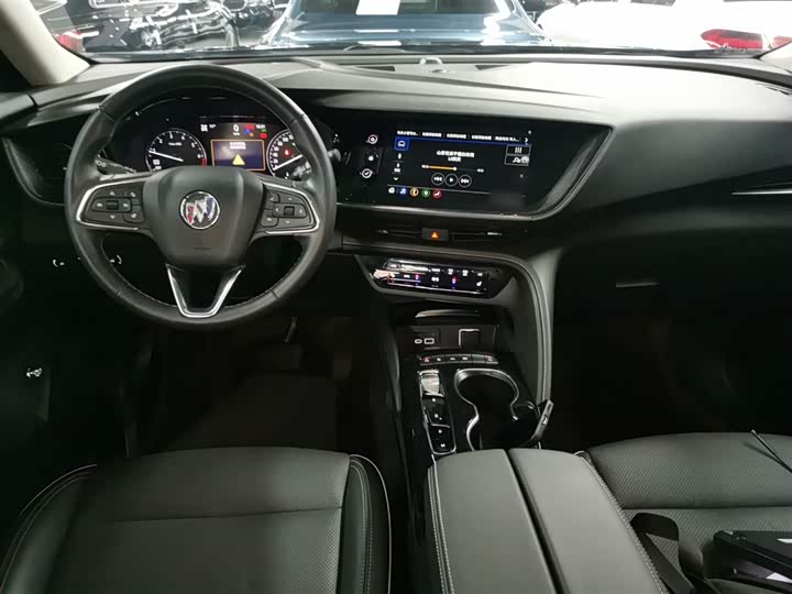 Фото 10 - Buick Envision Plus