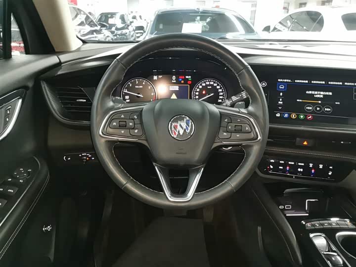 Фото 11 - Buick Envision Plus