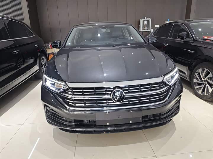 Фото 3 - Volkswagen Sagitar L