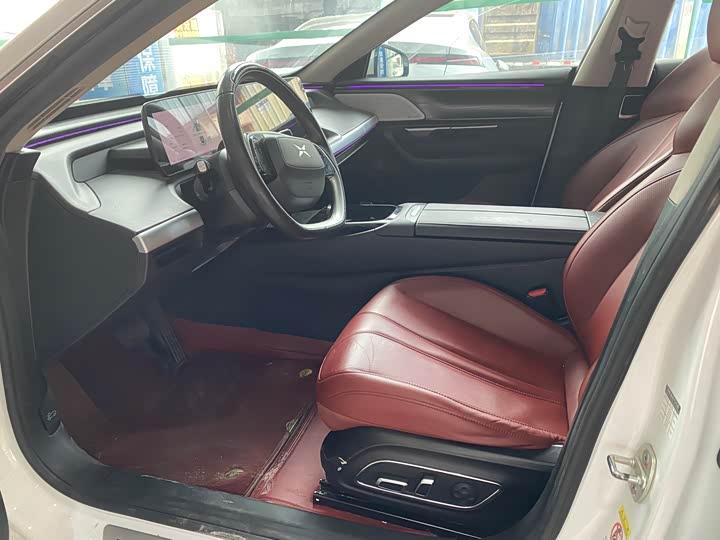 Фото 16 - XPeng P7