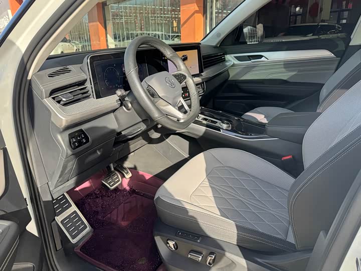 Фото 11 - Volkswagen Tavendor