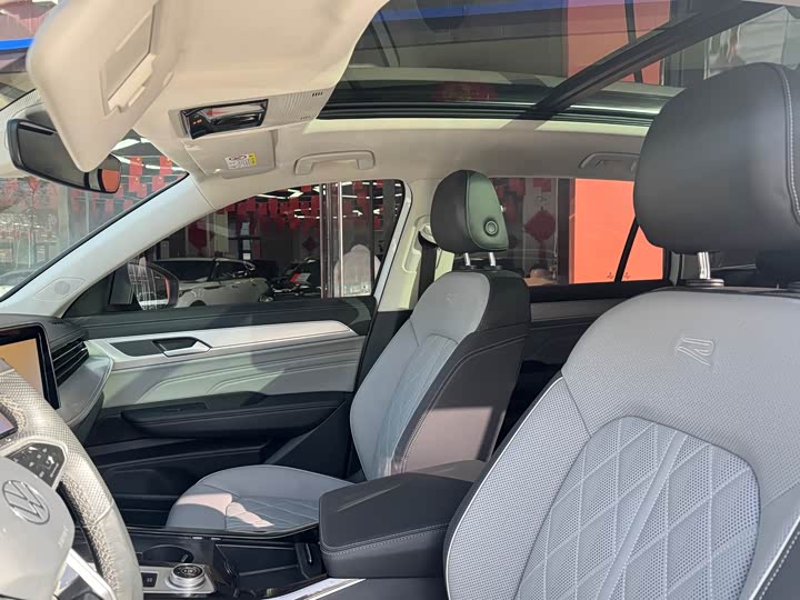 Фото 12 - Volkswagen Tavendor