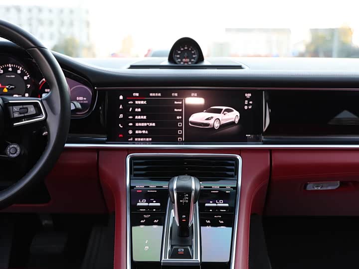 Фото 12 - Porsche Panamera