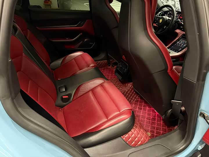 Фото 8 - Porsche Taycan