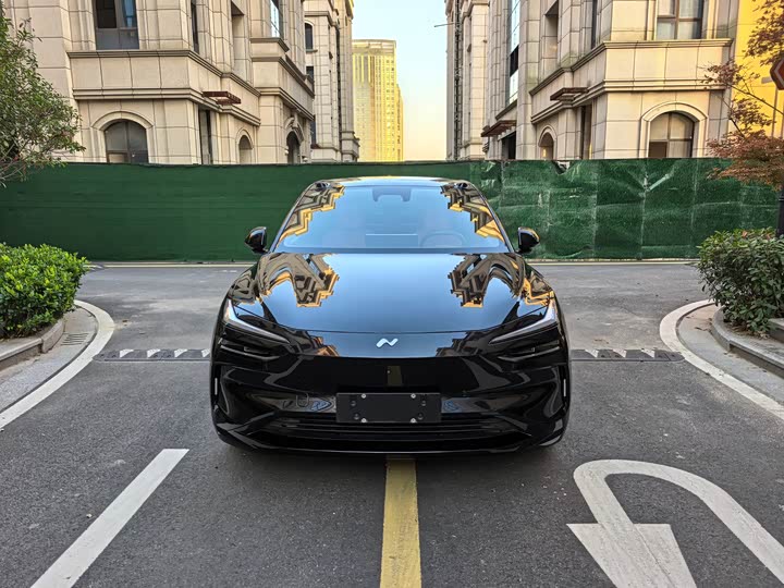 Фото 2 - Nio Onvo L60