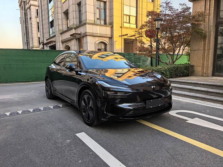 Фото 3 - Nio Onvo L60