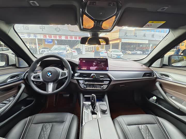 Фото 5 - BMW 5 Series