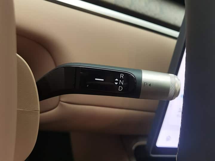 Фото 13 - Nio Onvo L90