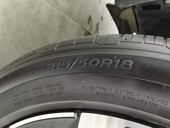 Фото 24 - Volkswagen T-Roc