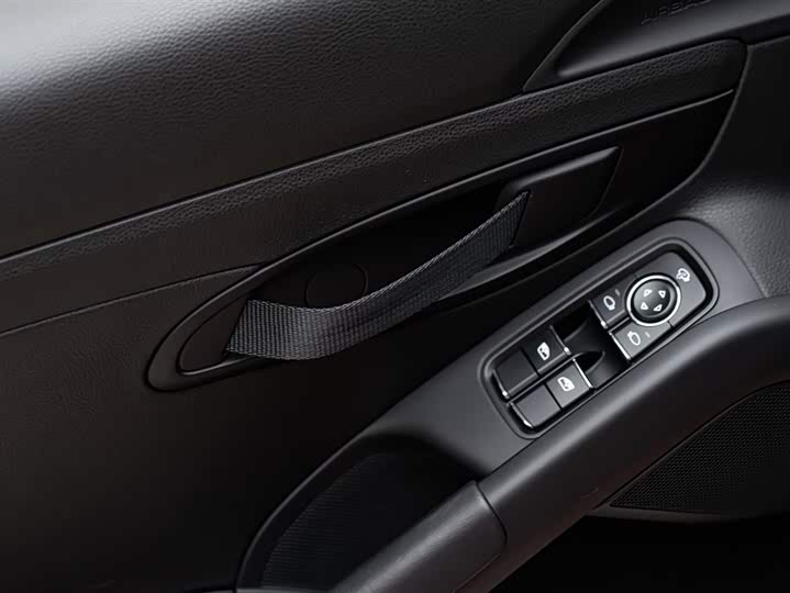 Фото 18 - Porsche 718