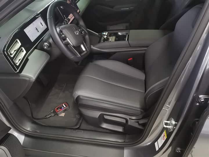 Фото 15 - BYD Qin L