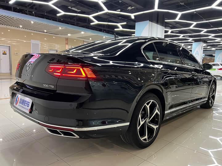 Фото 9 - Volkswagen Magotan