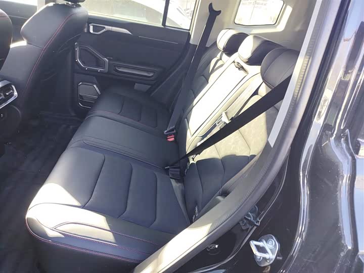 Фото 14 - Jetour T2