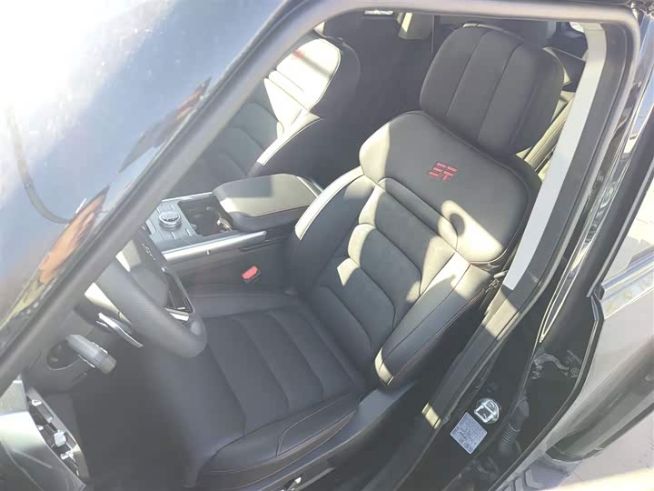 Фото 7 - Jetour T2