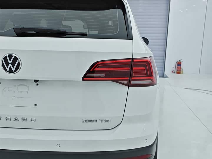 Фото 8 - Volkswagen Tharu