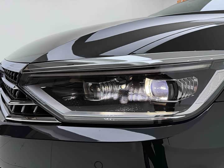 Фото 24 - Volkswagen Magotan