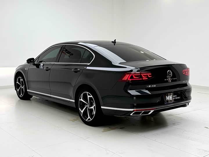 Фото 4 - Volkswagen Magotan