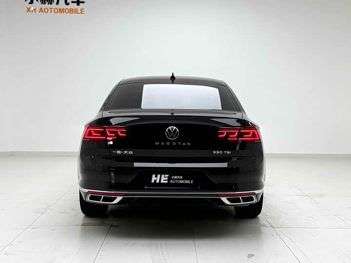 Фото 5 - Volkswagen Magotan