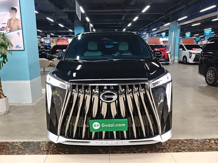 Фото 3 - GAC Trumpchi M8