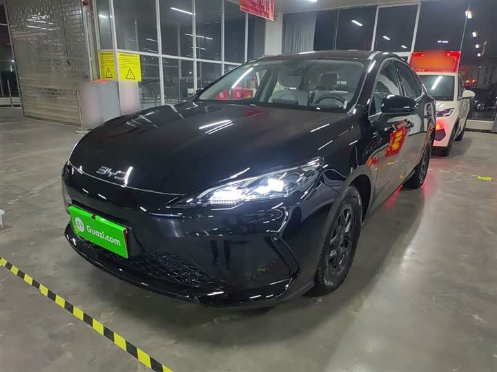 Фото 1 - BYD Seal 05 DM-i Hybrid