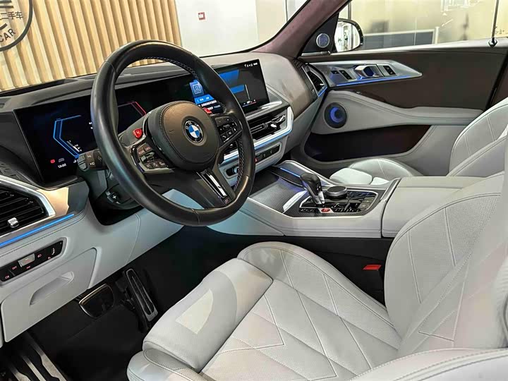 Фото 6 - BMW XM