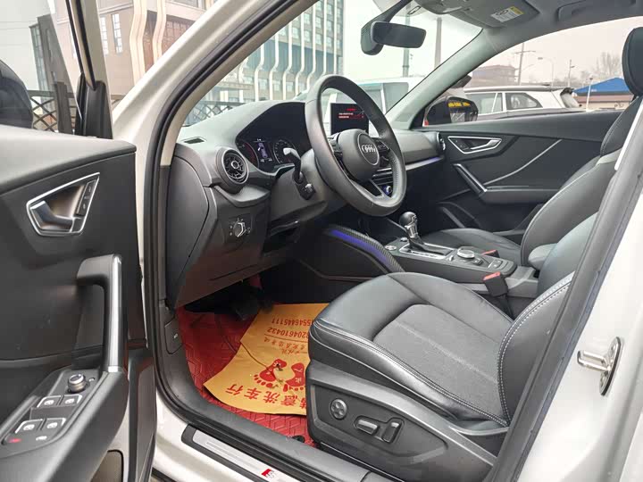 Фото 10 - Audi Q2L