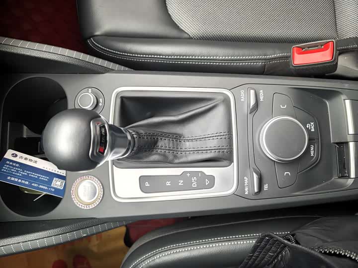 Фото 13 - Audi Q2L