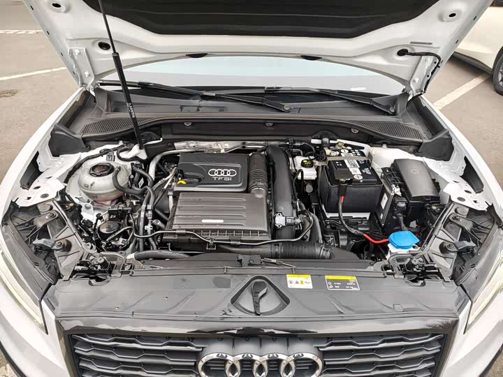 Фото 20 - Audi Q2L