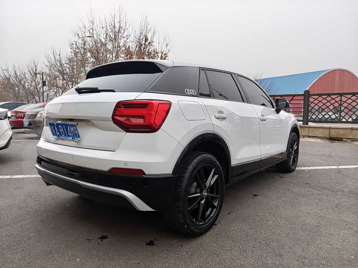 Фото 4 - Audi Q2L