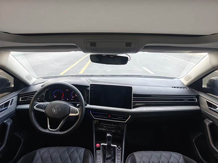 Фото 8 - Volkswagen Sagitar L