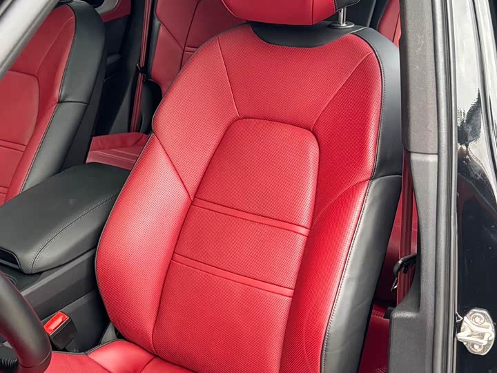 Фото 10 - Porsche Cayenne