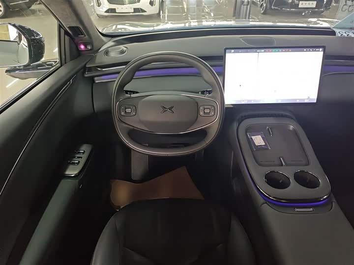 Фото 11 - XPeng G7