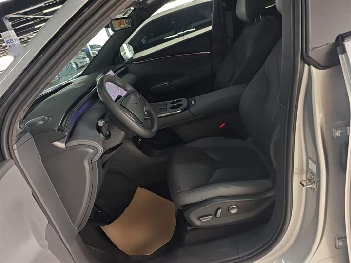 Фото 15 - XPeng G7