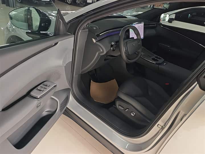 Фото 16 - XPeng G7