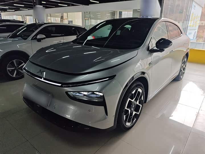 Фото 2 - XPeng G7