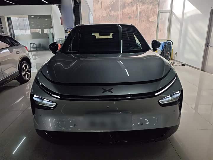 Фото 3 - XPeng G7