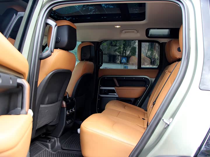 Фото 5 - Land Rover Defender