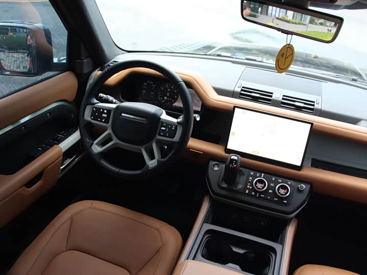 Фото 9 - Land Rover Defender