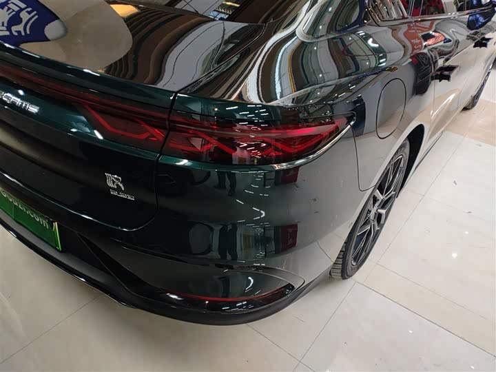 Фото 8 - BYD Han