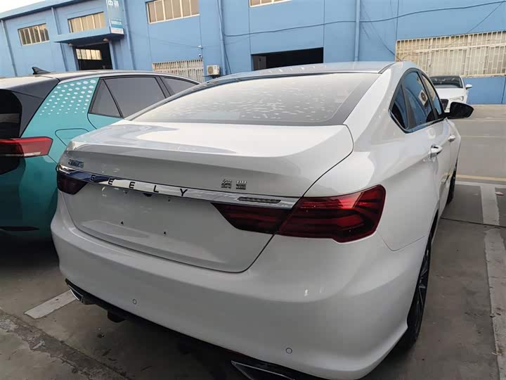 Фото 6 - Geely Binrui